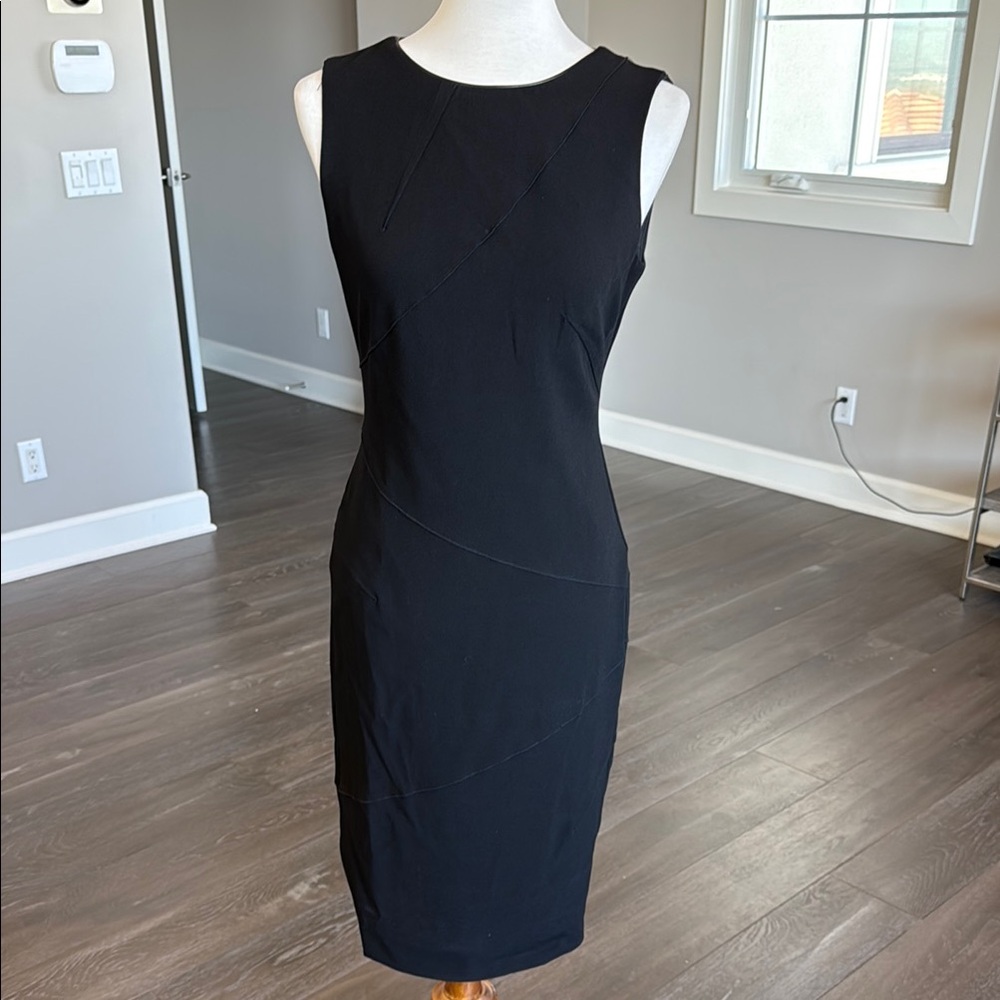 Black Sleeveless Sheath Midi Dress